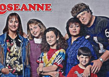 Cast of 'Roseanne' sitcom, group portrait.