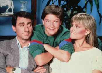 Cast of It's Your Move, classic 80s TV sitcom